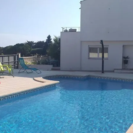 Hotel Superbe Vue Mer Et Piscine Lloret de Mar